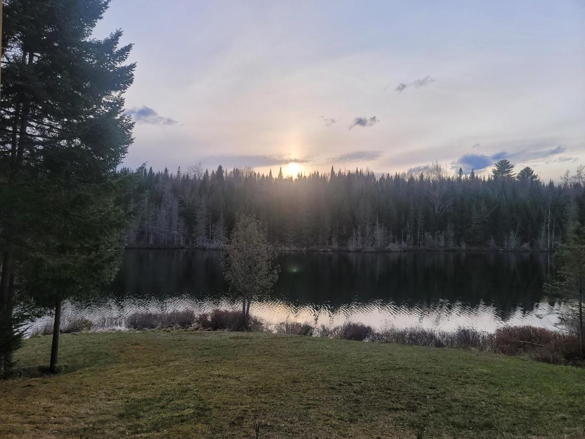 Ladd Pond Cabins And Campground, Llc Colebrook Esterno foto