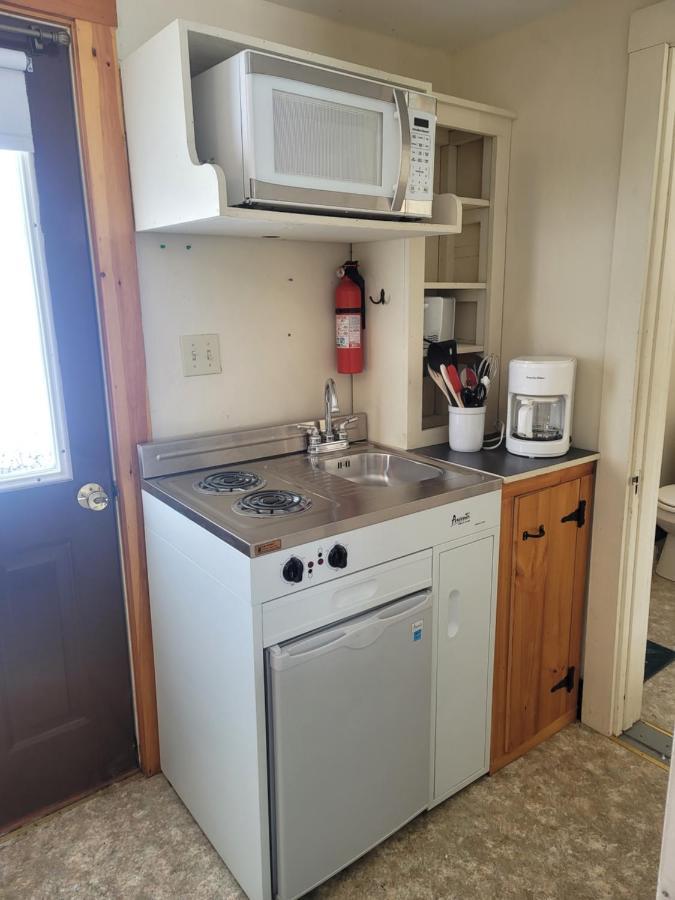 Ladd Pond Cabins And Campground, Llc Colebrook Esterno foto