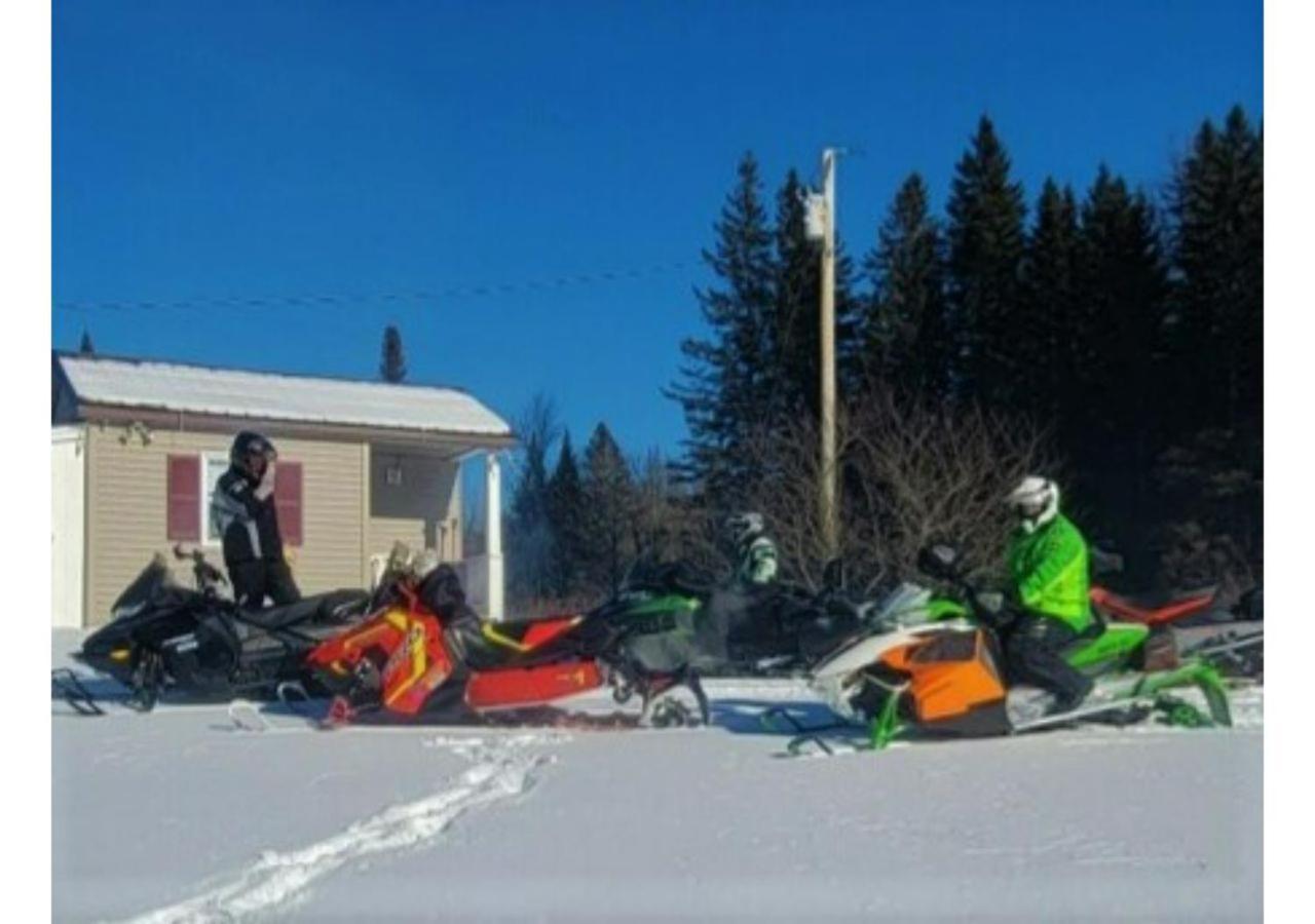 Ladd Pond Cabins And Campground, Llc Colebrook Esterno foto